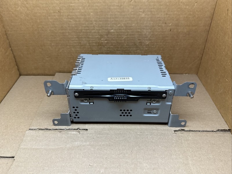 2017-2020 Ford Fusion Radio Receiver CD Player HS7T-19C107-AA