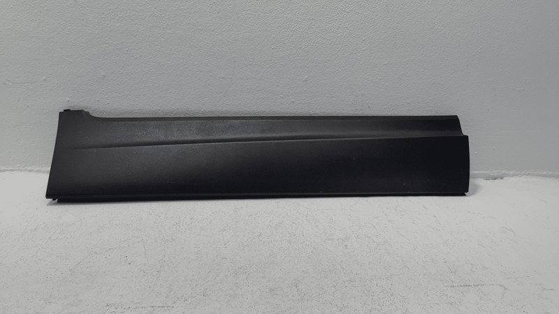 2016-2022 HONDA PILOT REAR RIGHT PASSENGER SIDE DOOR LOWER MOLDING OEM