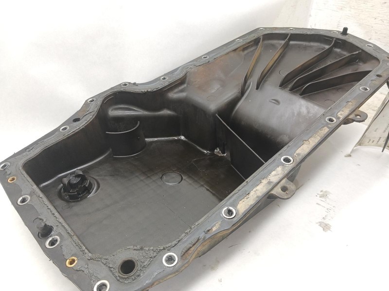19-'24 CHEVROLET SILVERADO 1500 Oil Pan 2.7L OEM 6 Month Warranty!