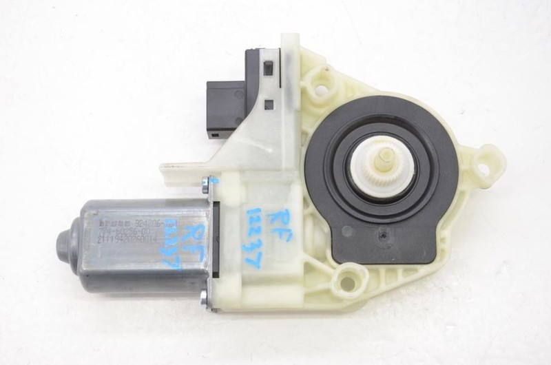 2010-2016 Porsche Panamera 970 4.8L Passenger Right Front Window Motor