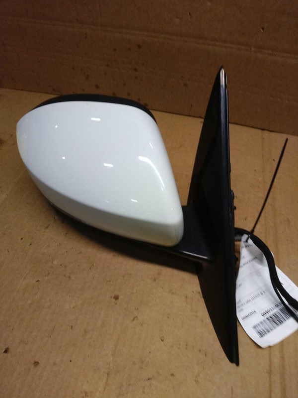 2015 Land Rover Range Rover Sport Right Door Mirror Assembly - White, Used