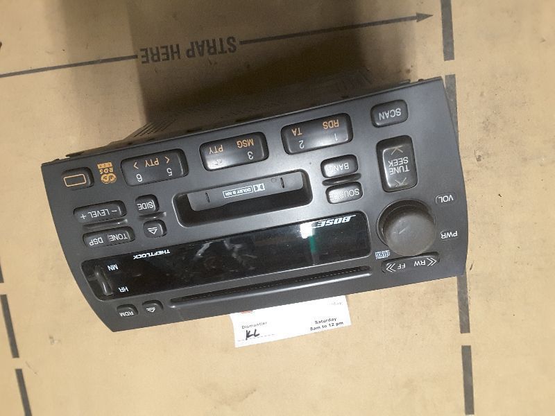 98 99 00 01 SEVILLE AUDIO EQUIPMENT BOSE SYSTEM-CASS-CD PLAYER OPT UM5 56048
