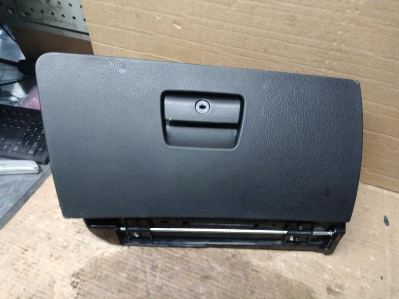 2011 BMW 328I Glove Box BLUE OEM Used Minor Scuffs 4464334 NJ25-22460-566193