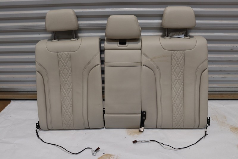 2018-2022 BMW M550I REAR UPPER SEAT BACKREST NAPPA LEATHER WHITE OEM