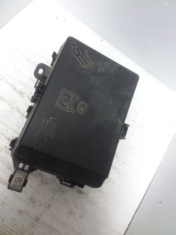 Fuse Junction Box Engine Compartment Fits 17 CHARGER 68304833AD