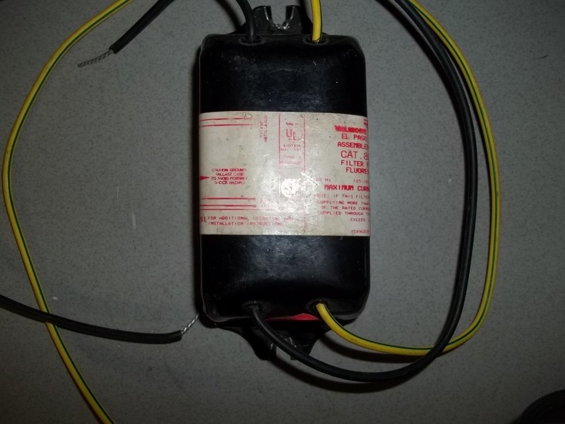 Wells Resert Cat 89G635 94462211 89G635 *FREE SHIPPING*