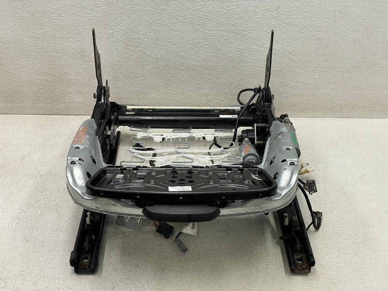 2009-2016 BMW Z4 FRONT LEFT DRIVER SIDE SEAT TRACK FRAME OEM LOT758