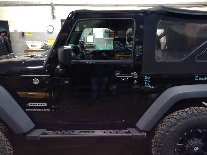 Driver Front Door VIN W 6th Digit Jk Body Full Door Fits 11-18 WRANGLER 1770506
