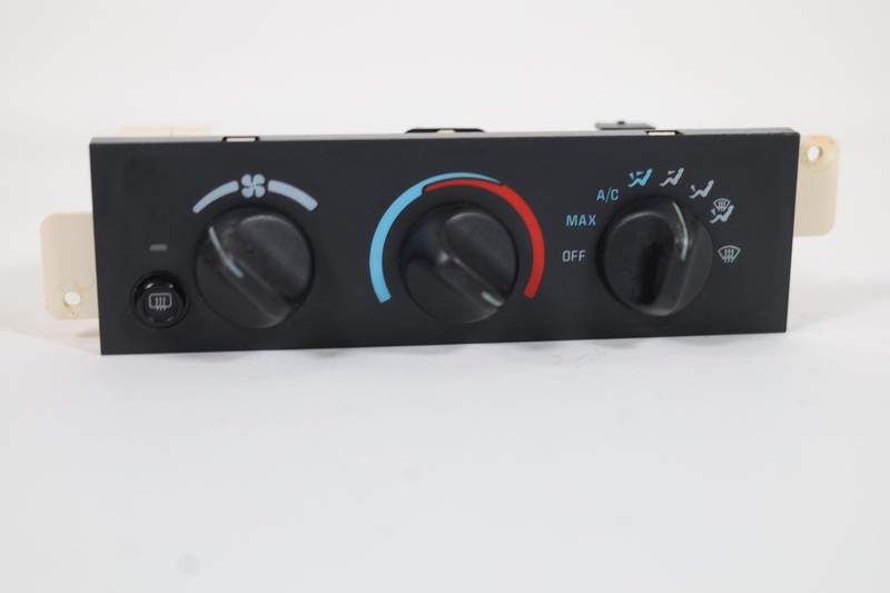 1997-2002 Chevrolet CamaroHVAC AC Heating Control Panel USED