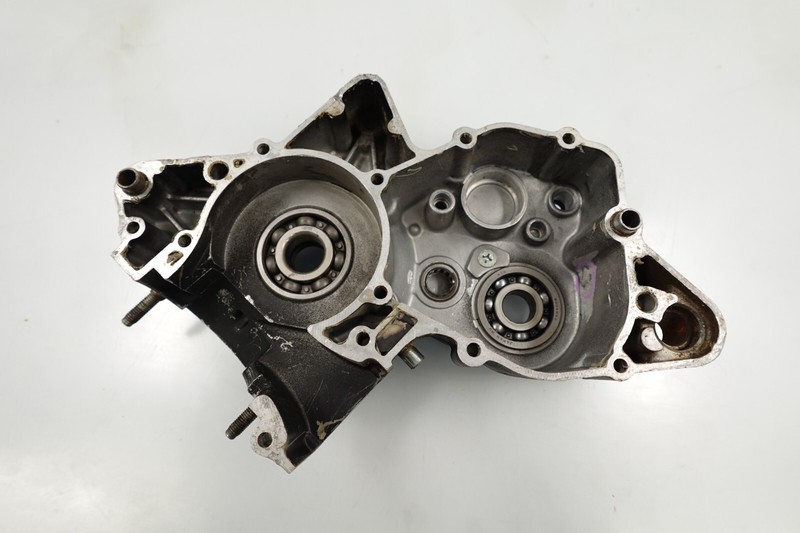 1986 Yamaha YZ125 OEM LH Left Engine Crank Case 99999-01806-00