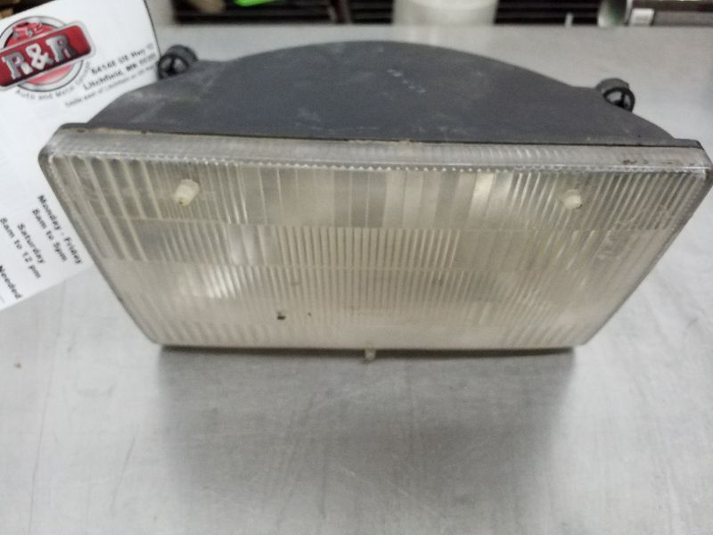 Passenger Right Headlight Fits 96-98 GRAND CHEROKEE 179599