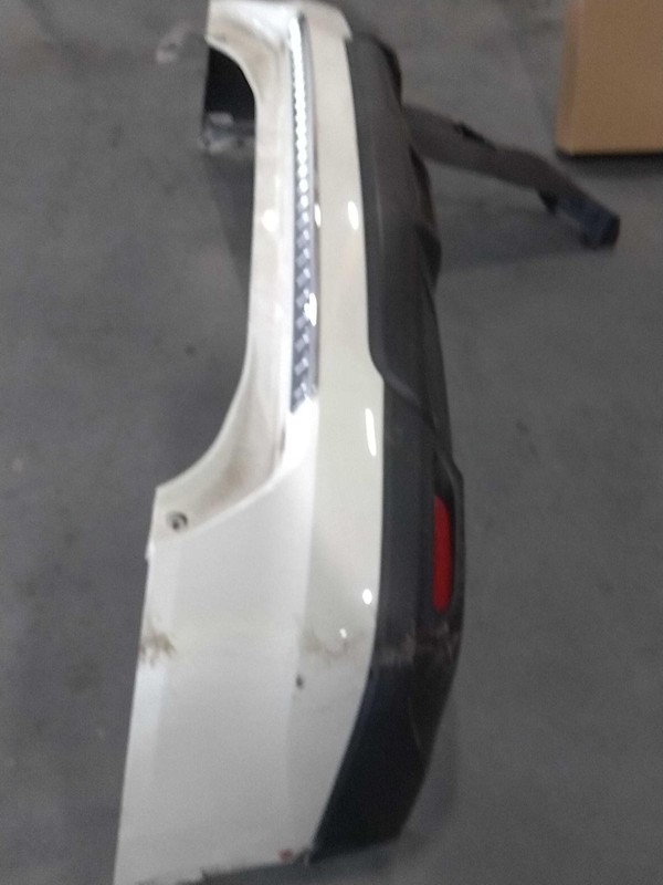 2015 Nissan Rogue White Rear Bumper Assembly OEM 41149 Used 117K Miles
