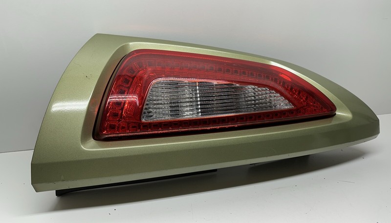 2011 - 13 KIA SOUL OEM REAR BACK LEFT DRIVER SIDE LED TAILLIGHT OEM LH