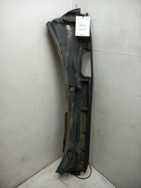 12 TOYOTA RAV 4 COWL VENT PANEL