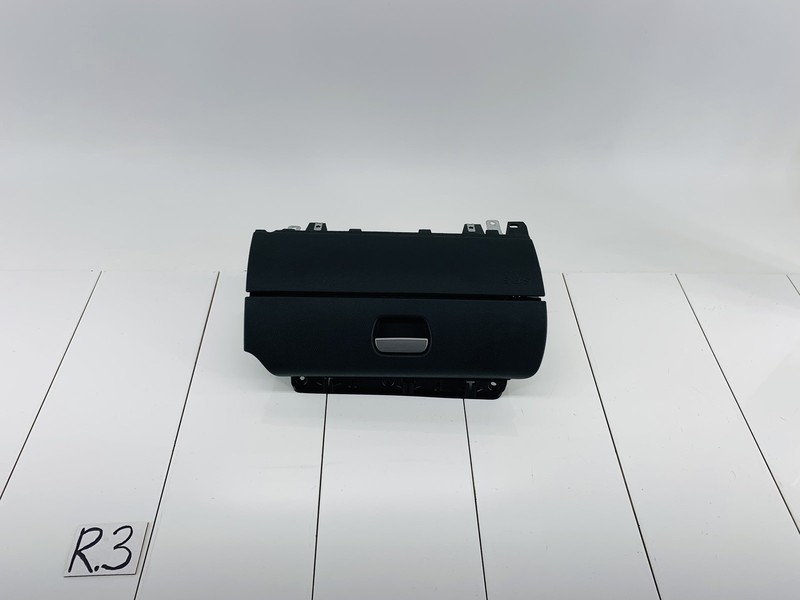09-11 MERCEDES BENZ SLK300 RIGHT PASSENGER SIDE DASHBOARD GLOVE BOX STORAGE OEM