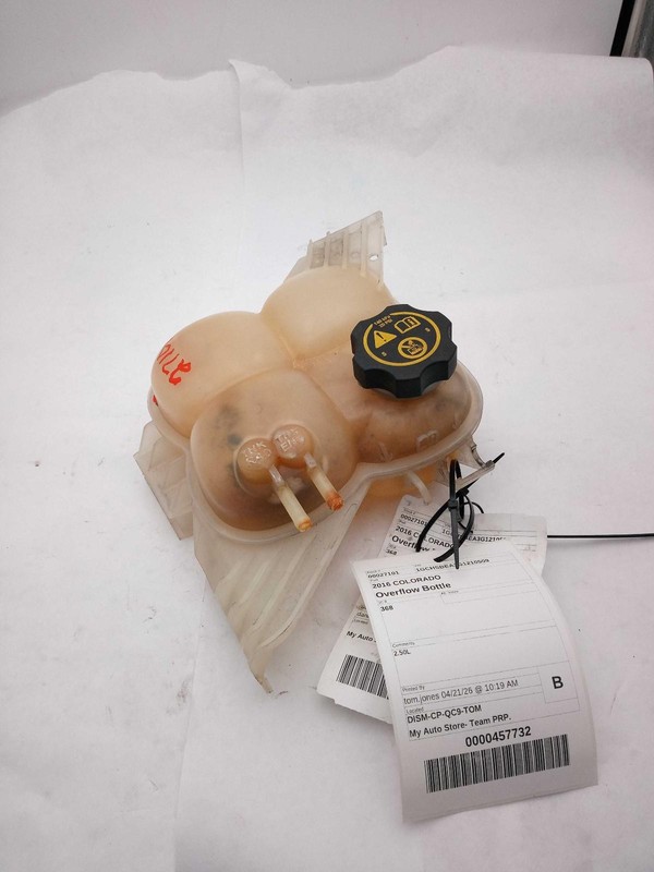 2016 Chevrolet Colorado Engine Coolant Reservoir OEM White 2.5L 161K Miles