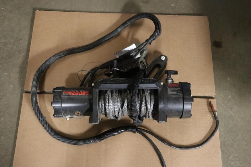 2011-2016 FORD F250 SD ROUGH COUNTRY WINCH CARRIER PRO 12000LB