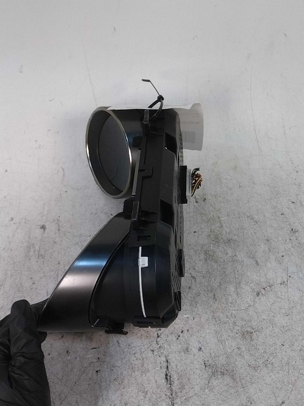 2014 Hyundai Genesis Speedometer Gauge OEM Black Used 124K Miles Discoloration