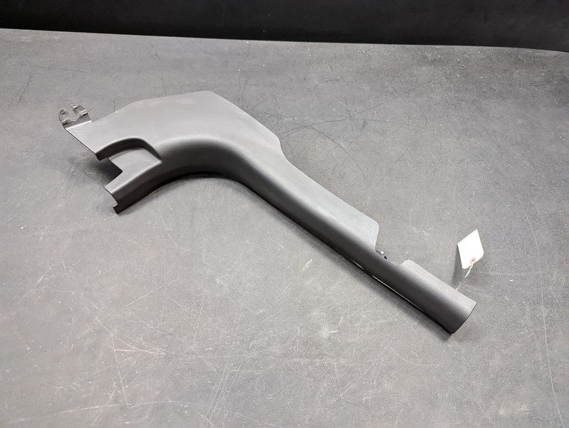 Front Left Door Sill Scuff Plate 2018 Chevrolet Sonic 95167598 2012 2013- 2020