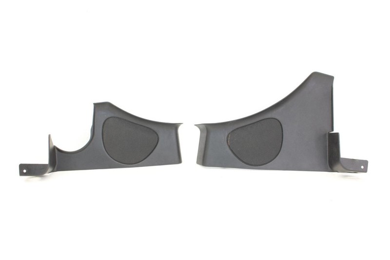 97-04 CORVETTE 5.7L LS1 Pair of Rear Speaker Covers 10414162