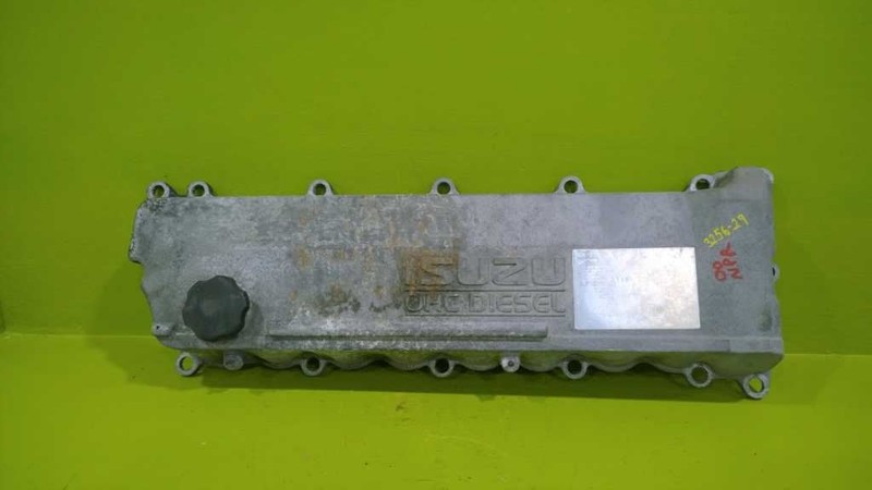 98 99 00 01 02 03 04 05 ISUZU NPR CYLINDER HEAD COVER OEM 3256-29