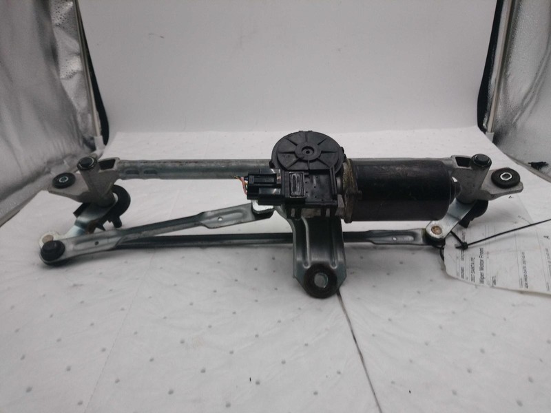 2017 Hyundai Santa Fe Wiper Motor OEM 981102W000 Blue 75K Miles