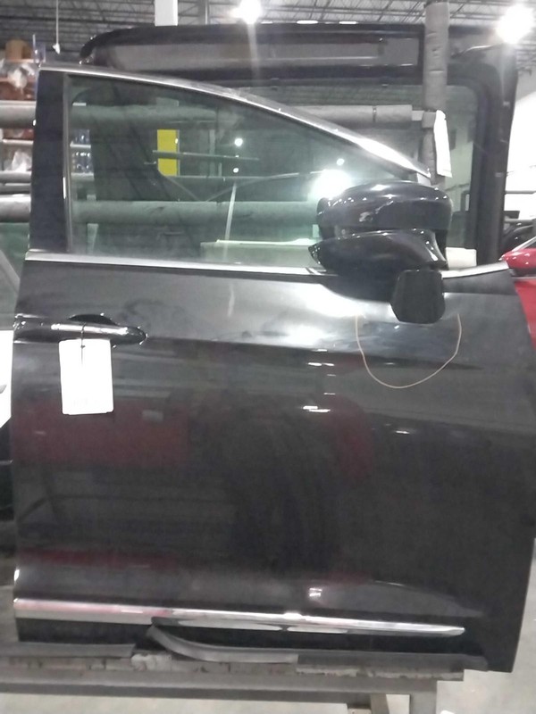 2018 Chrysler Pacifica Right Door Grey PXR - Big Dent, Used, 114K Miles