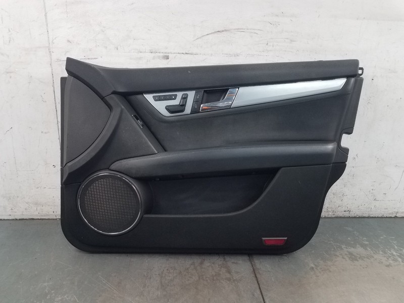 2009 Mercedes AMG C 63 Right Front Passenger Door Panel #72909 X5