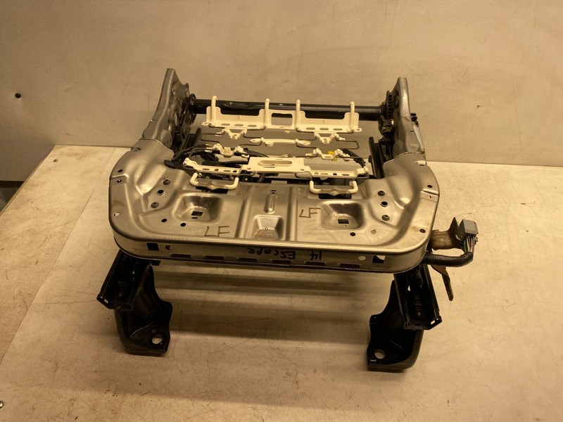 2013-2016 FORD ESCAPE LEFT DRIVER SIDE FRONT LOWER SEAT TRACK POWER OEM