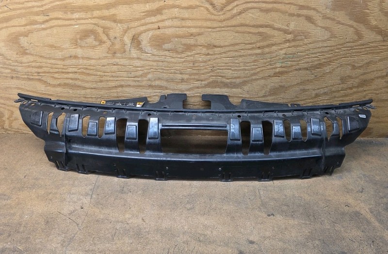 2020 21 2022 Ford Escape Front Bumper Support Grille Reinforcement LJ6Z17C897AA