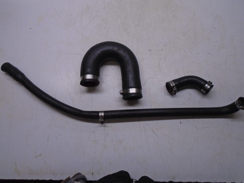 Y3a Mercruiser3.0L Engine 3 piece cooling hose set 0311075