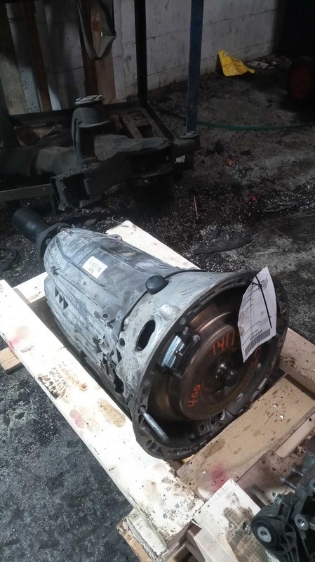 2008 Mercedes-Benz C-Class Automatic Transmission Assembly OEM 2042703100 RWD