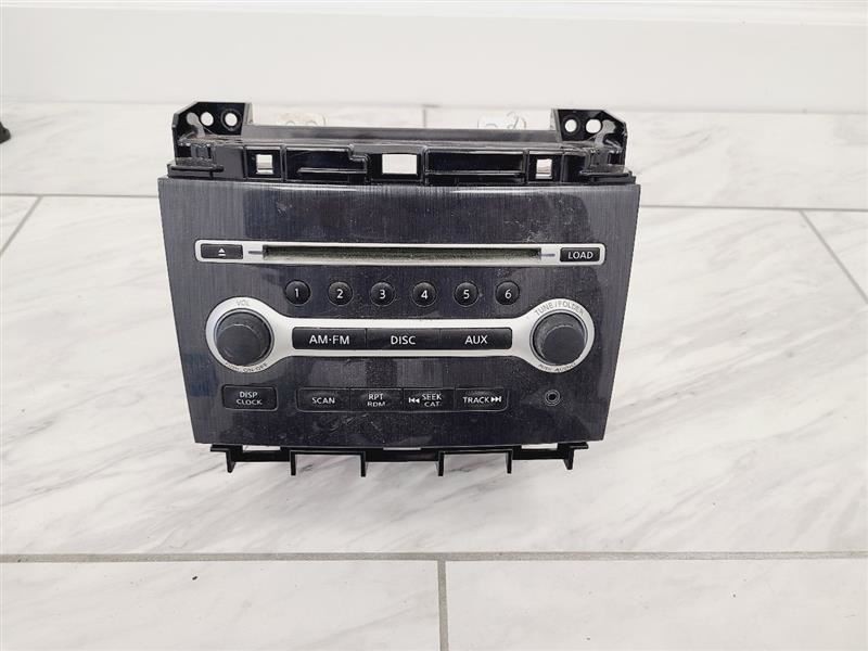 Audio Equipment Radio Receiver S Brushed Aluminum Face Fits 12-14 MAXIMA 552485