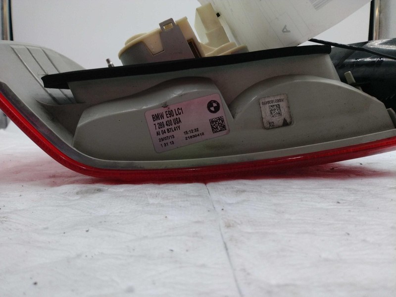 2010 BMW 328i Right Tail Light Assembly Grey OEM 393986 131K Miles