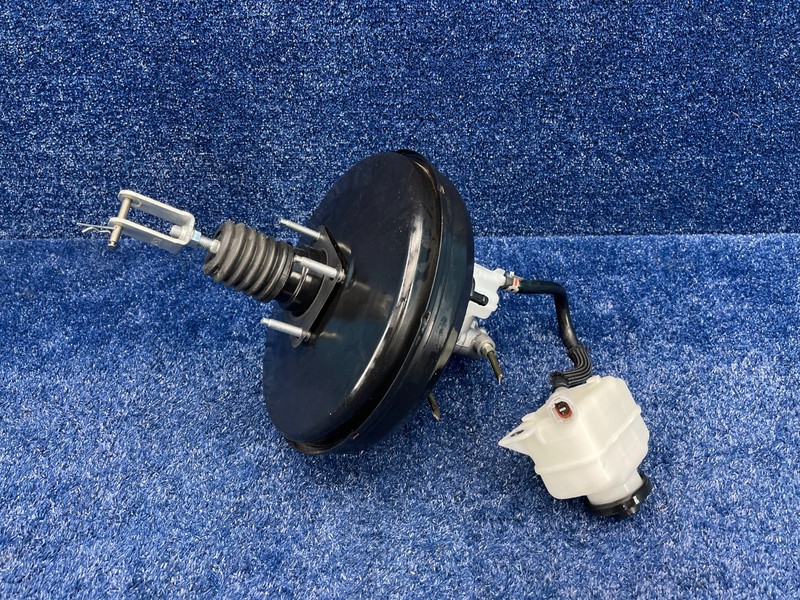 2013–2015 Lexus RX350 Brake Booster & Master Cylinder Assembly OEM