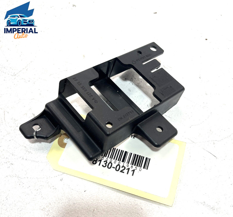 07-09 MERCEDES S600 W221 FRONT PASSENGER SIDE BLIND SPOT RADAR BRACKET OEM