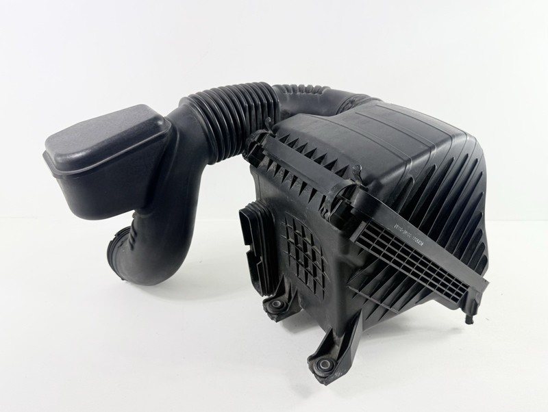 2011-2015 Kia Optima 2.4L Air Box Intake Cleaner Tube Assembly # 28110-3R100 OEM