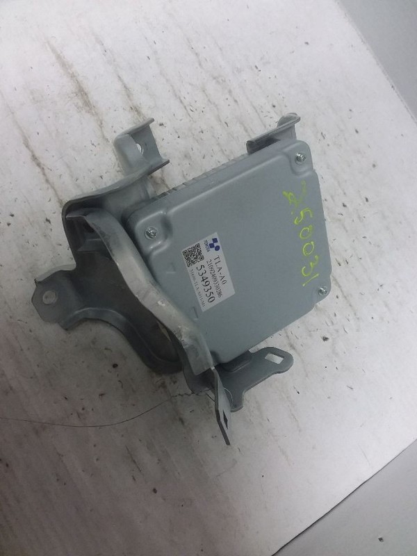 Power Supply Voltage Stabilizer Module 2022 Honda CR-V 31600-TLA-A01 OEM