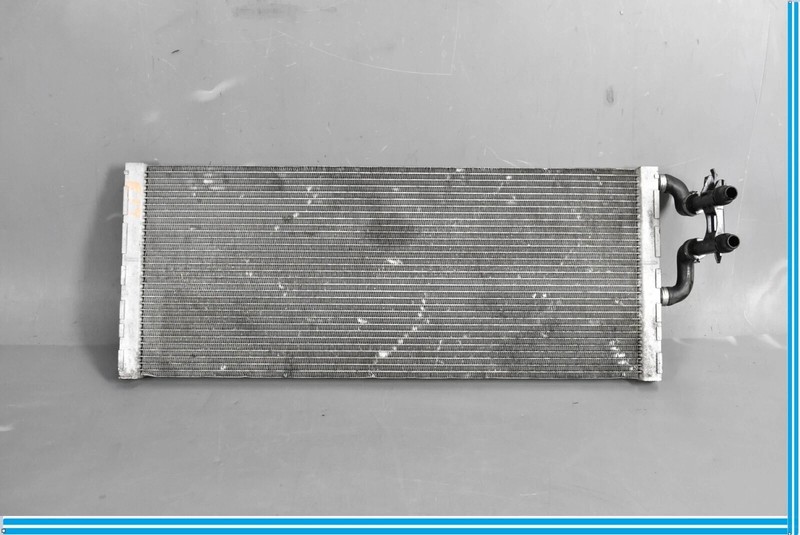 09-15 BMW F01 F02 750Li 750i Engine Coolant Auxiliary Radiator Unit 7576827 OEM