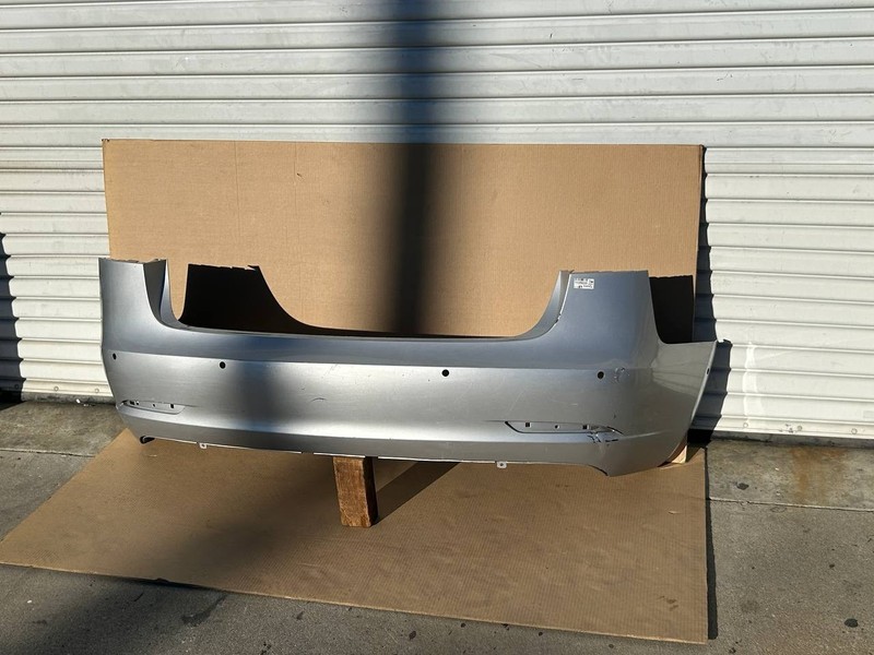 ✅ 2017-2023 Tesla Model 3 Rear Bumper Cover Silver w/ Sensor Holes OEMw/dent