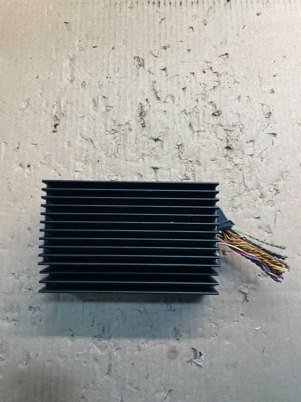 2007-2013 BMW X5 Top HiFi Lear Radio Audio Amplifier Amp OEM U1483 DG