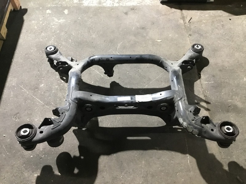 Bentley Bentayga 2019 V8 4.0L Rear Suspension Crossmember Subframe 16-20 ;Y3