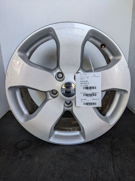 Wheel Road Wheel 18x8 Painted Silver Fits 11-13 GRAND CHEROKEE 1124820