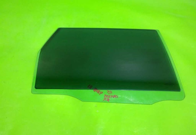 01-10 PT CRUISER PASSENGER RIGHT REAR WINDOW DOOR GLASS OEM 4208-21