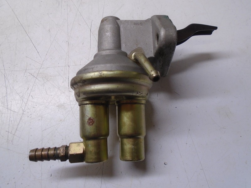 CD3 Volvo Penta Marine Boat Fuel Pump 841161