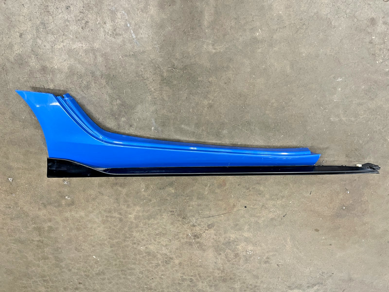 ⭐20-25 TOYOTA SUPRA GR RIGHT PASS SIDE SKIRT ROCKER PANEL MOLDING OEM LOT2701