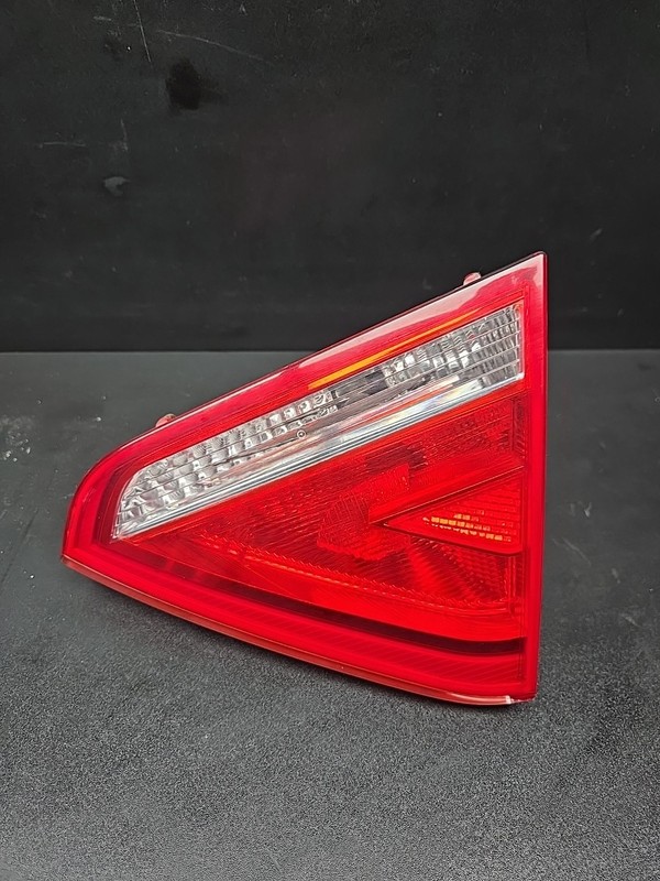 2008 2009 2010 2011 2012 AUDI A5 S5 QUATTRO S5 PASSENGER RIGHT TRUNK TAIL LIGHT