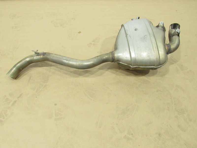 19-23 Porsche Macan 2023 2.0L Rear Right Passenger Exhaust Muffler Pipe ;:O