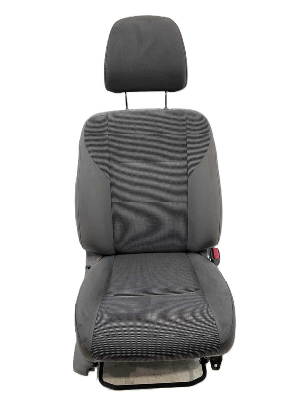 2006-2008 Subaru Forester RH Passenger Front Bucket Seat Assembly Cloth Manual