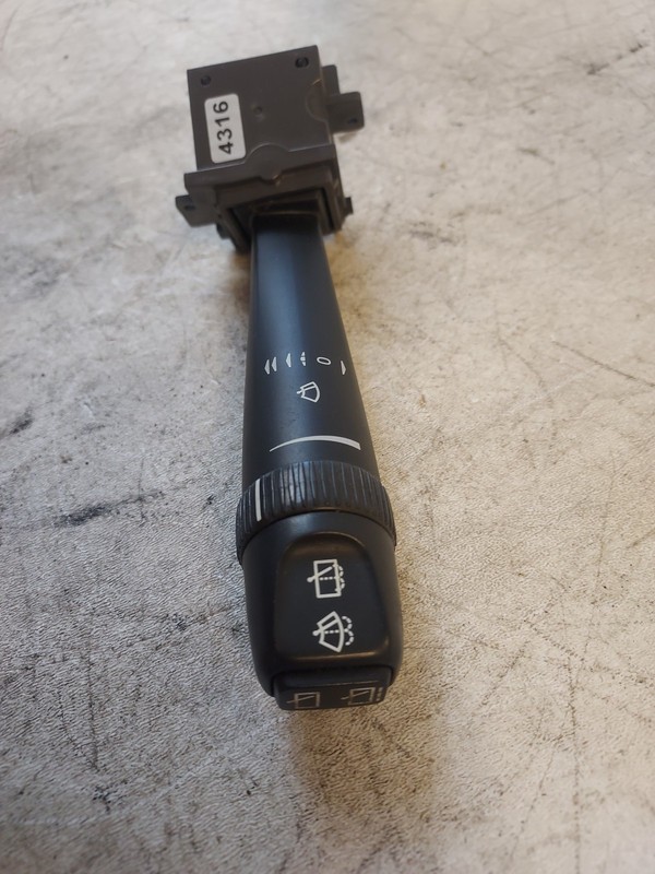 2003-04 Volvo V70 XC70 XC90 Dual Front and Rear Wiper Switch Stalk Black 8191545